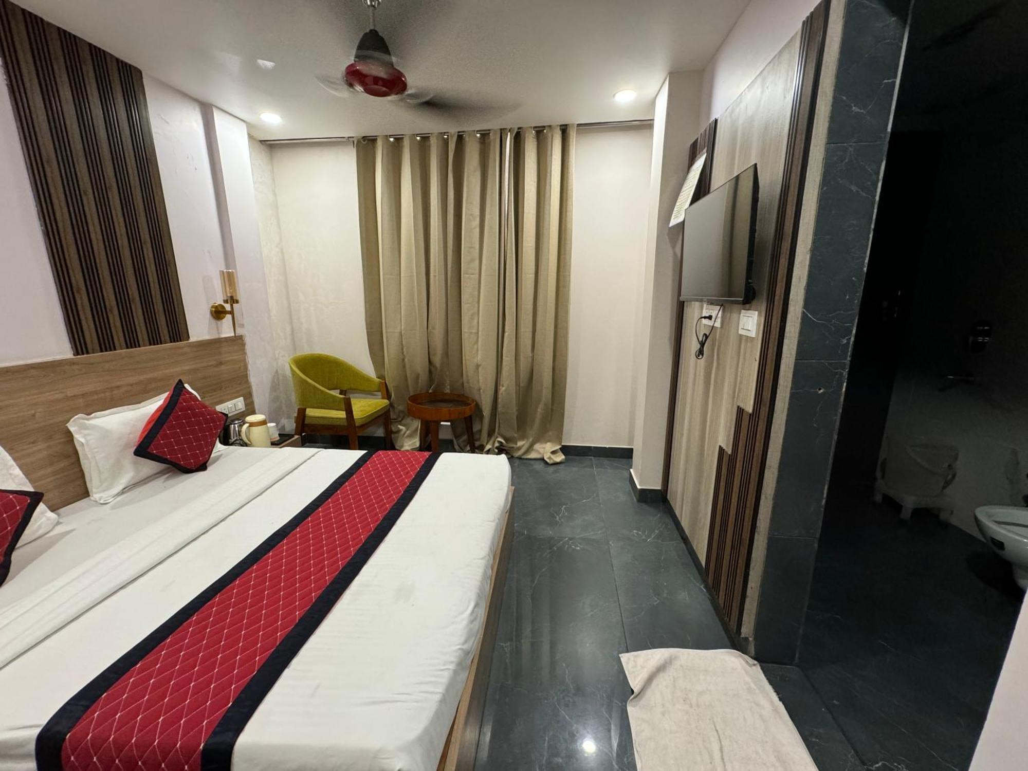 Namay Inn By T And M Hotels หริทวาร ภายนอก รูปภาพ