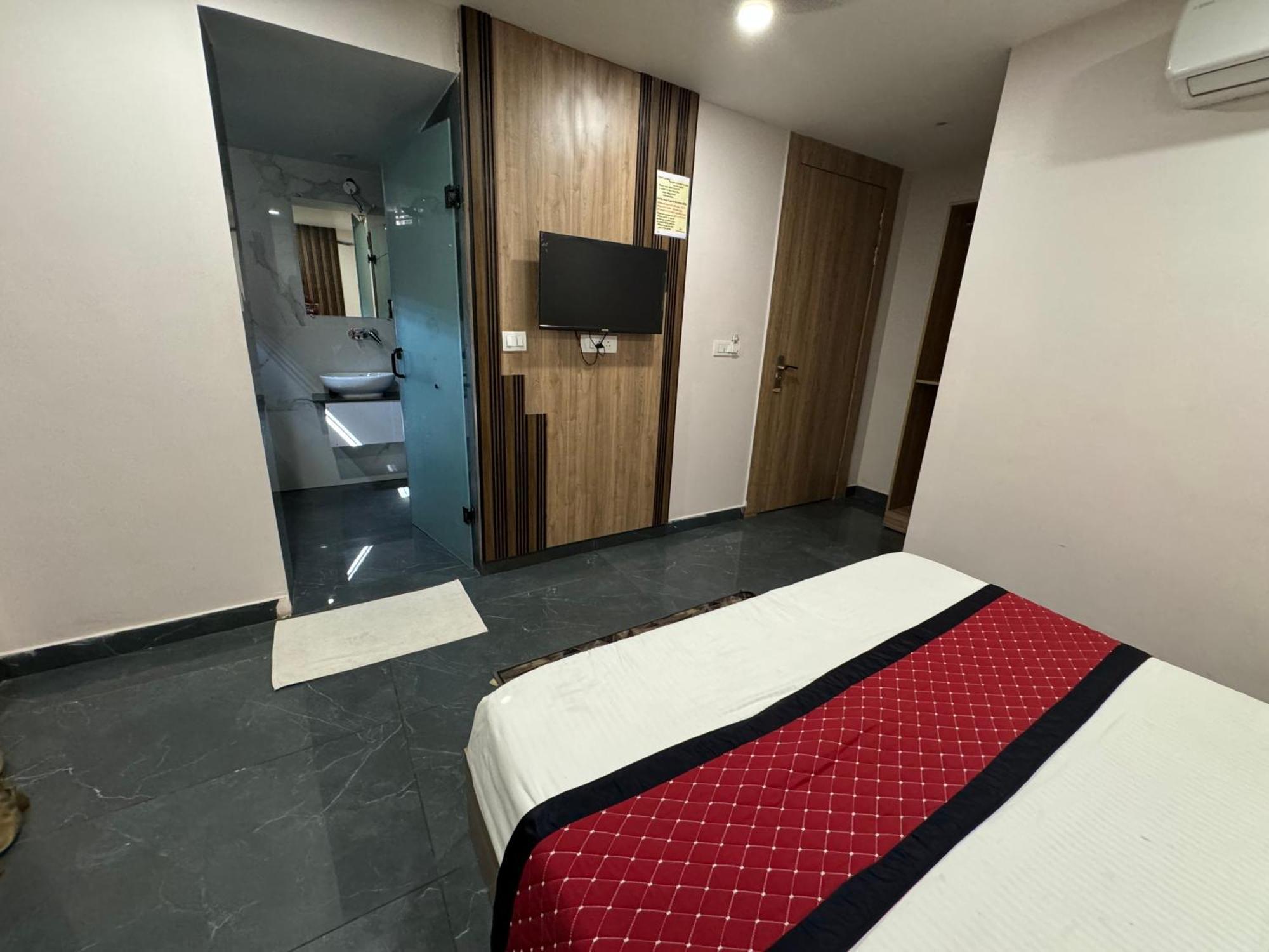 Namay Inn By T And M Hotels หริทวาร ภายนอก รูปภาพ